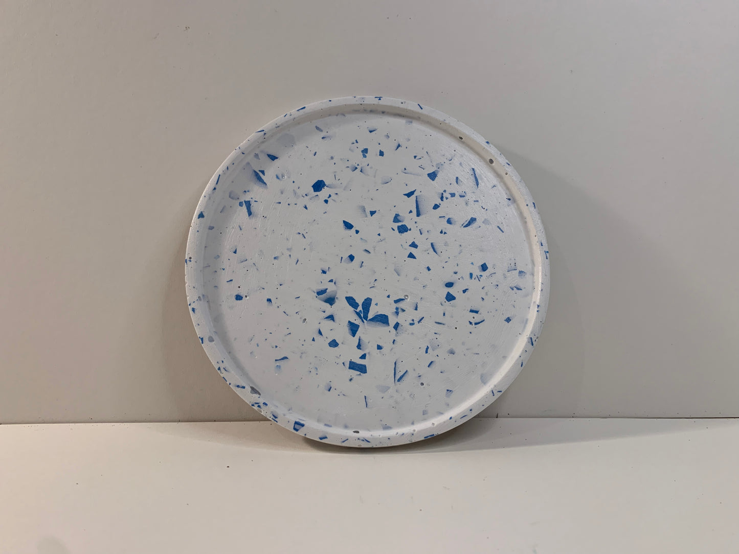 I'm fine | Indigo round plate - defect