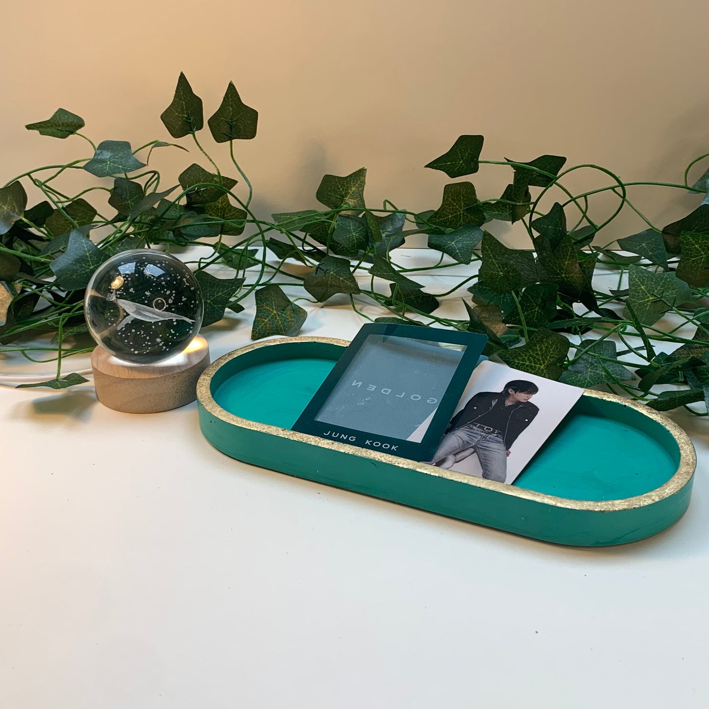 Golden | Oval Trinket tray
